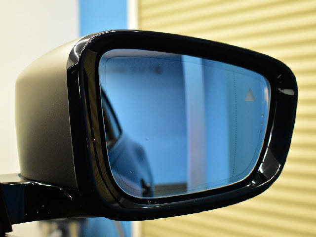 掲載以外の画像も当店ＨＰにて多数公開中です！ご来店が難しい方でも安心して購入していただけるよう細部まで掲載しております。専門店ならではの良質な中古車のみを販売しております。