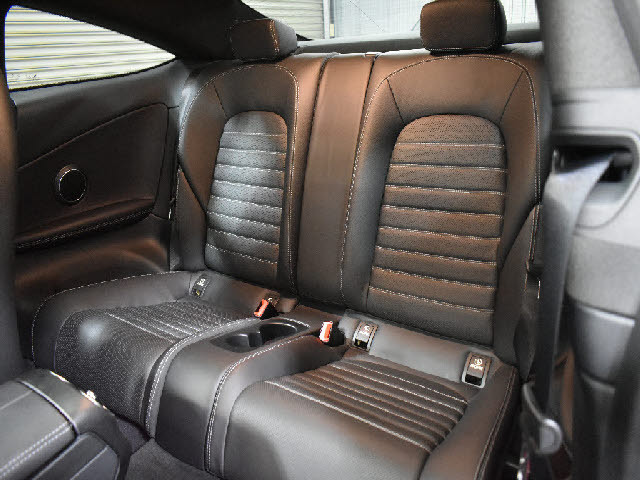 専門店ならではの納車前整備を実施！専用テスターも完備！諸経費につきましてはお気軽にお問合せ下さい。納車後の車検・点検・板金・ドレスアップなども当社お客様特別価格にてご案内させて頂きます。無料代車完備！