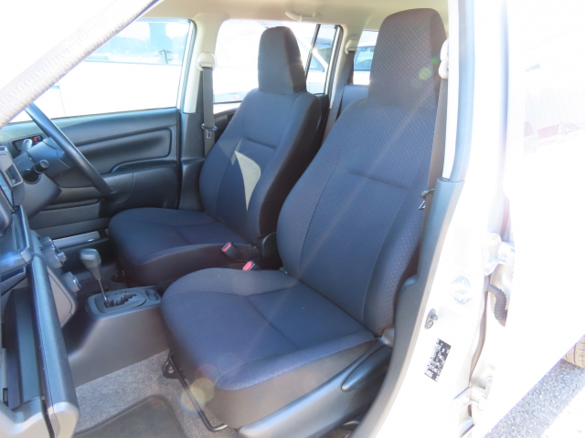 �t�����g�V�[�g����ԗǍD�ł���B�傫�ȉ�����Ȃ��A���S�ł��B����S�n�������ł���B