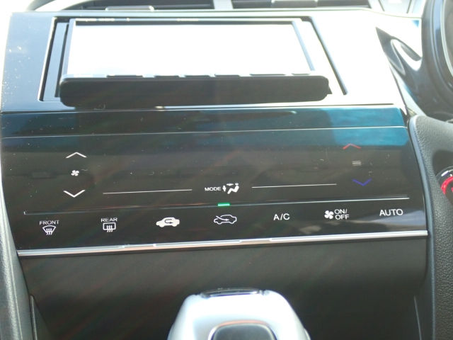 �I�[�g�G�A�R�������B���x�ݒ肪�o���āA�������K�ł���B