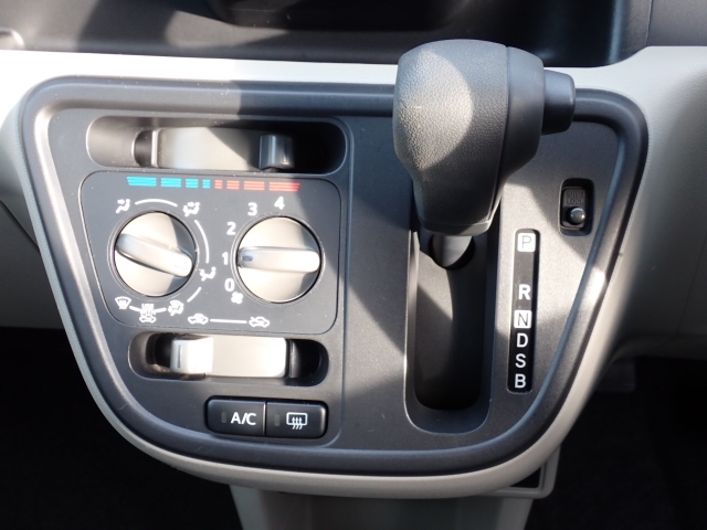 �V�t�g�ƃG�A�R���ł��B�_�C�������̃}�j���A���G�A�R���ɂȂ�܂��B�V���v���Ŏg���₷���I