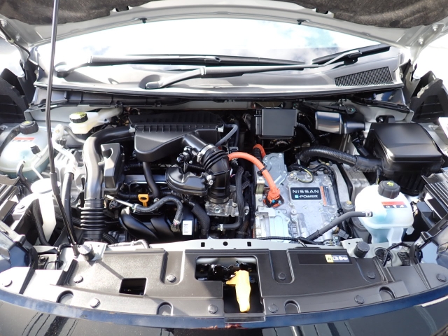 �G���W�����[�����Y��ł���B�@�֋@�\�n���ǍD�ł��B�[�ԑO�ɓ_���������s���܂��B