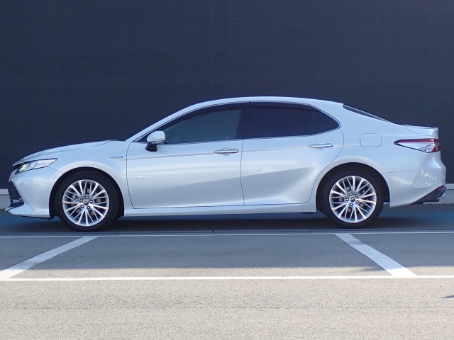 �I���b�N�X�F�蒆�ÎԂ͌��I�����㎿�Ȏ��q�݂̂����͂��v���܂��B�S�ԂɃv���̐E�l�ɂ��O�ꂵ�����O���̐��|�A�����グ�Ă���܂��B