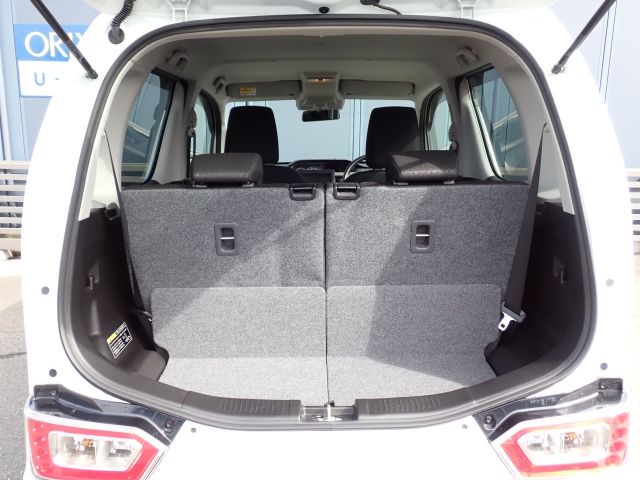 �ʏ펞�̃��P�b�W�X�y�[�X�ł��I�傫�ȊJ���ŉו��̏悹�~�낵���y�ɍs���܂��B