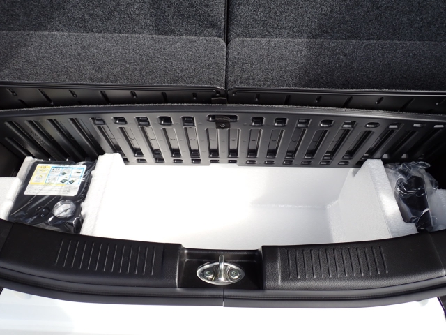 �p���N�C���L�b�g���t���Ă܂�.