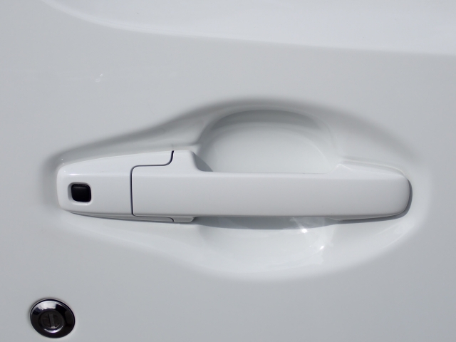 �I���b�N�X�F�蒆�ÎԂ͔[�ԑO�_�����A�G���W���I�C���A�I�C���G�������g�A�G�A�R���t�B���^�[�A���C�p�[�S�����������Ă��[�Ԓv���܂��B