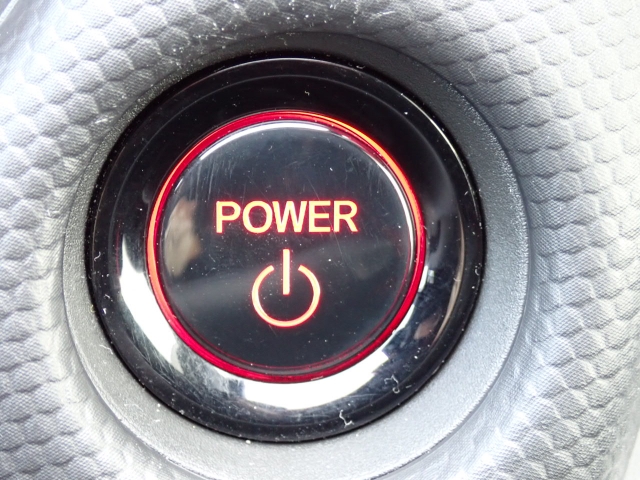 �v�b�V���X�^�[�g�ŃG���W���n����