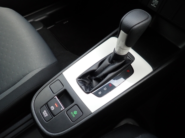 �V�t�g�m�u�̓X�����Ȃ��A���ꂢ�ȏ�Ԃł��B���ł��G��镔�������ꂢ���Ƒ�؂ɏ���Ă������Ƃ�������܂���B