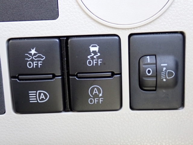 �����h�~�@�\�A�Փˉ���y���u���[�L�t���ŁA�����S�Ƀh���C�u�����y���݂��������܂���