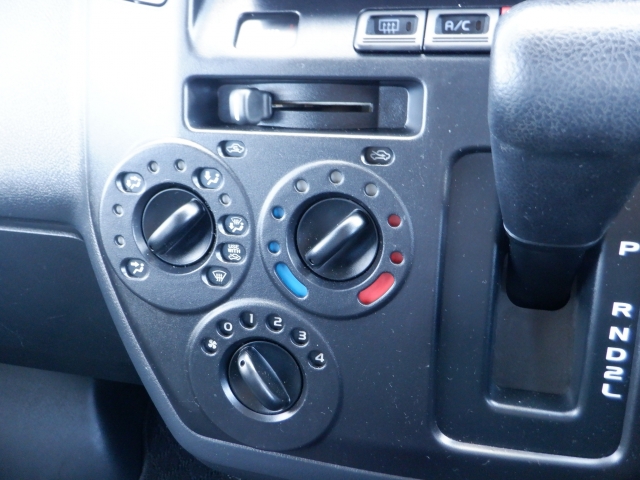 �_�C�������񂷂����ŉ��x���߂��o����}�j���A���G�A�R���t���ł��B