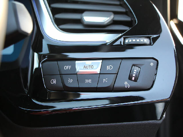 ���X�Ȃ�ł͂̔[�ԑO���������{�I��p�e�X�^�[�������I���o��ɂ��܂��Ă͂��C�y�ɂ��⍇���������B�[�Ԍ�̎Ԍ��E�_���E���E�h���X�A�b�v�Ȃǂ����Ђ��q�l���ʉ��i�ɂĂ��ē������Ē����܂��B������Ԋ����I