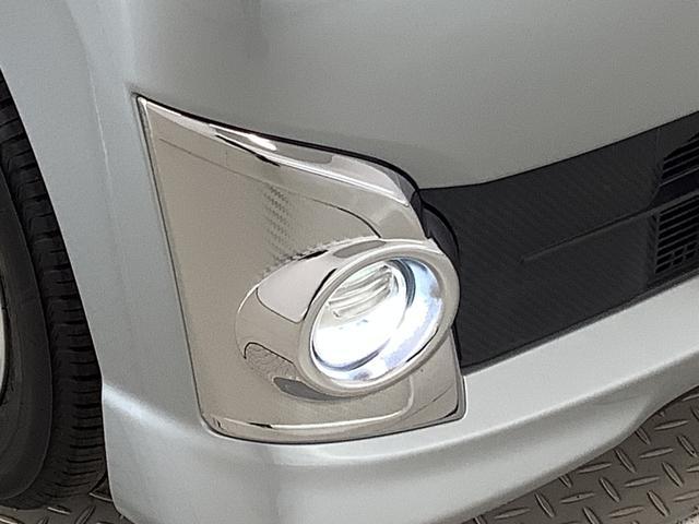 【プロのメカニック多数在籍】兵庫ダイハツには併設の整備工場がございます☆購入されてからのお手入れも当店にお任せください！充実の整備パック『ワンダフルパスポート』にも是非ご加入下さいｏ（＾∇＾）ｏ♪