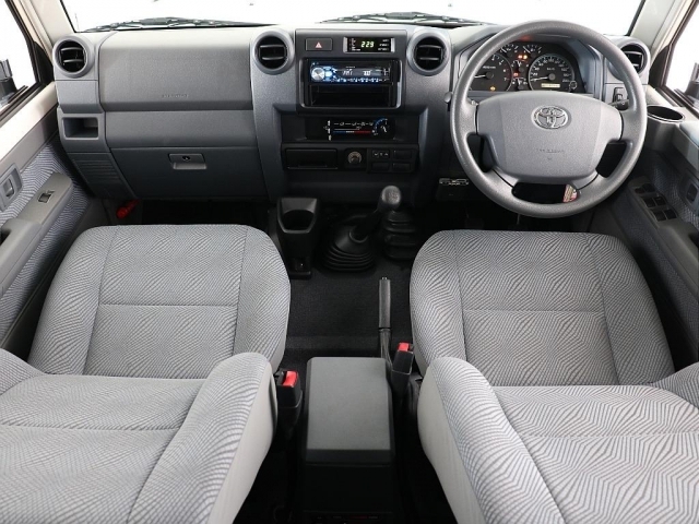 �V���v���ȃR�b�N�s�b�g�I���≘��Ȃǂ͔��ɏ��Ȃ���ۂł��I