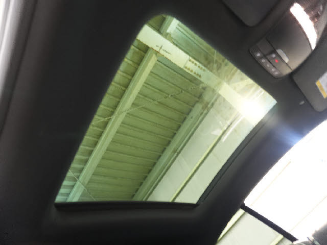 ■納車前はしっかりとした整備を行い、整備記録簿を発行してのご納車となります。ご納車後は２年保証をお付け致します！！■オイル交換も４カ月毎に無料交換サービスを実施しております！