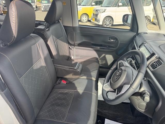 綺麗なリヤシート