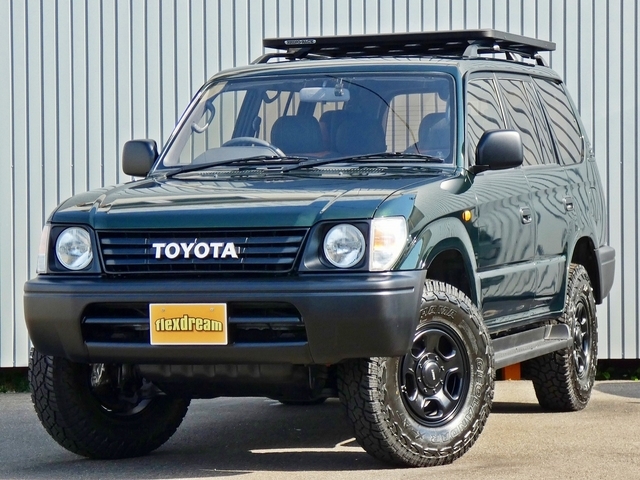 ���D�݂̃J�X�^���p�[�c��t�Ȃǂ��C�y�ɂ����k����������