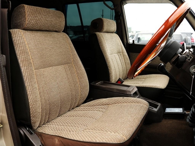 �V�[�g�|�W�V�������������E�ǍD�ł���