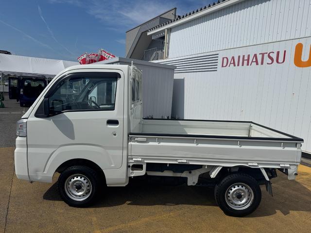 �l�C�̃J���[��