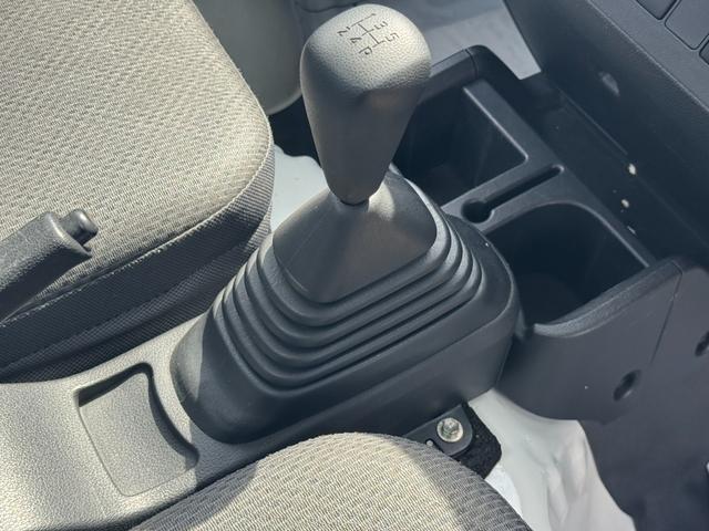 �ԗ��̏ڍׂ��Ԃɕt���܂��Ă̓X�^�b�t�܂ł��C�y�ɂ��₢���킹���������B