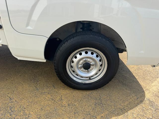 �ԗ��̏ڍׂ��Ԃɕt���܂��Ă̓X�^�b�t�܂ł��C�y�ɂ��₢���킹���������B