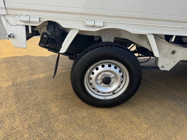 �ԗ��̏ڍׂ��Ԃɕt���܂��Ă̓X�^�b�t�܂ł��C�y�ɂ��₢���킹���������B