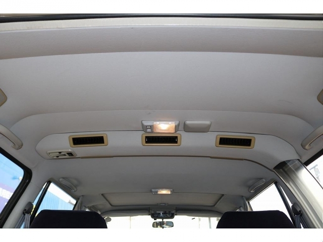 �V����ɂȂ�܂��I���ÎԂł͂��܂Ƀ��j����Ő^�����Ȃ��ԂȂǂ�����܂��̂Œ��ÎԑI�тł͏d�v�ȃ`�F�b�N�|�C���g�ł��I