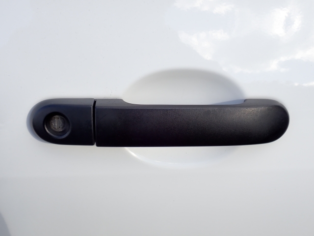 �I���b�N�X�F�蒆�ÎԂ͔[�ԑO�_�����A�G���W���I�C���A�I�C���G�������g�A�G�A�R���t�B���^�[�A���C�p�[�S�����������Ă��[�Ԓv���܂��B