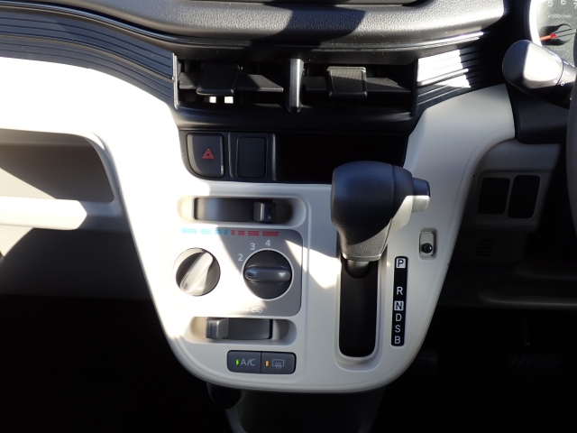 �V�t�g�ƃG�A�R���ł��B�_�C�������̃}�j���A���G�A�R���ɂȂ�܂��B�V���v���Ŏg���₷���I