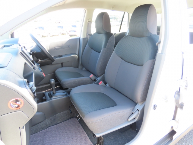 �t�����g�V�[�g����ԗǍD�ł���B�傫�ȉ�����Ȃ��A���S�ł��B����S�n�������ł���B