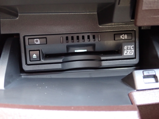 ETC���������Ă��܂��B�m���X�g�b�v�ŗ�������ʉ߂ł��܂��B���ꂵ�������ł���ˁB