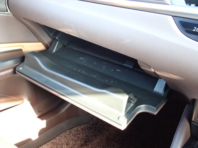 ���[�����Ղ�O���[�u�{�b�N�X�B