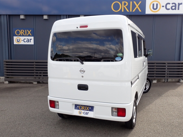 �����r���[�̉摜�ɂȂ�܂��B�I���b�N�X�F�蒆�ÎԂɂ́A���w��������S���Ă���肢���������߂ɁA�Ǝ��̢�I���b�N�X�F�蒆�Îԕۏأ�����t�����Ă��܂��B