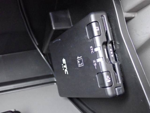 ETC���������Ă��܂��B�m���X�g�b�v�ŗ�������ʉ߂ł��܂��B���ꂵ�������ł���ˁB