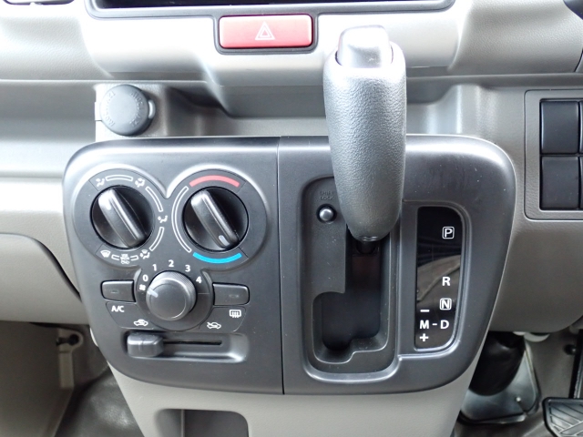 �V�t�g�ƃG�A�R���ł��B�_�C�������̃}�j���A���G�A�R���ɂȂ�܂��B�V���v���Ŏg���₷���I