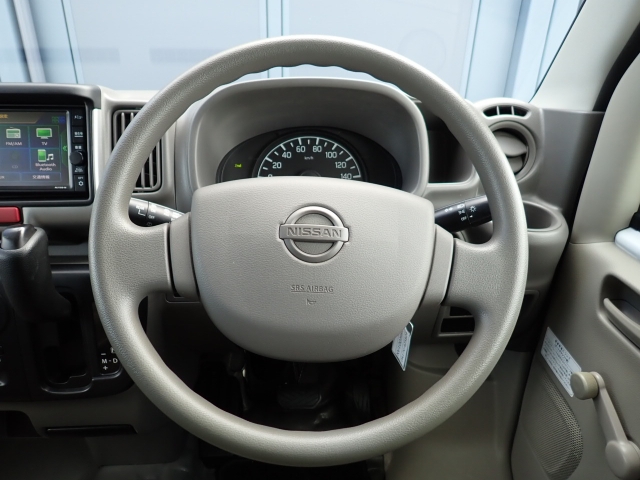 �X�e�A�����O�͂ƂĂ����ꂢ�ȏ�Ԃł���