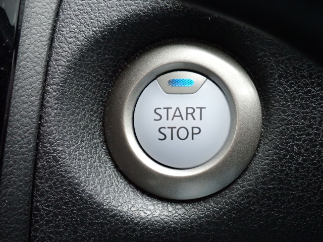 �v�b�V���X�^�[�g�ŃG���W���n����