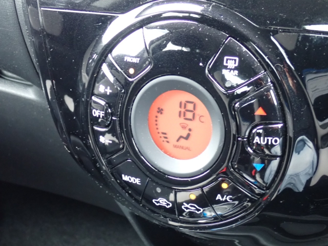 �I�[�g�G�A�R�������B���x�ݒ肪�o���āA�������K�ł���B