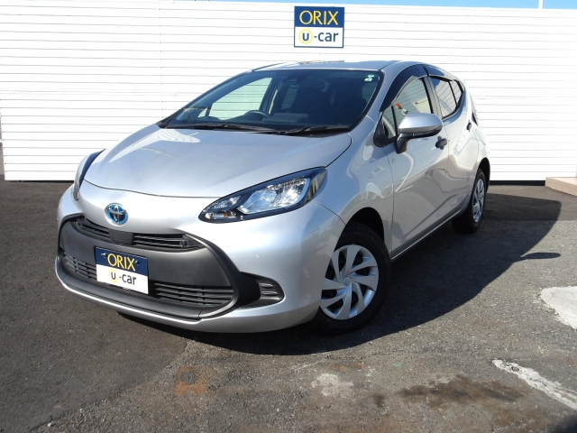 アクア(トヨタ) Ｂ 中古車画像