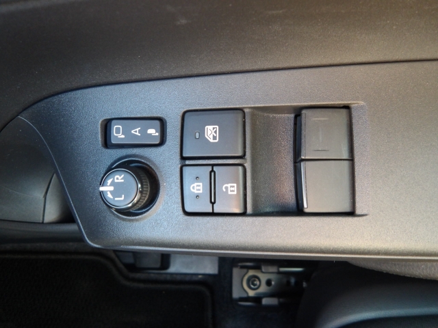 オリックスＵ−ｃａｒ高崎店へのお問い合わせは、ＴＥＬ：０２７−３８８−８３３６までお気軽にどうぞ！（営業時間：10時〜１９時　水曜定休）