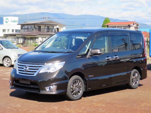 日産 セレナ 2010年モデル ハイウェイスター S-HYBRID