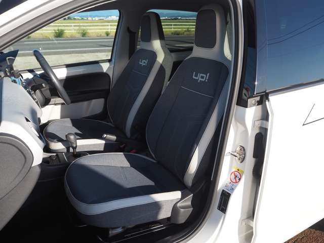 �V�[�g�Ƀ_���[�W��򉻂͏��Ȃ��A�ǍD�ȃR