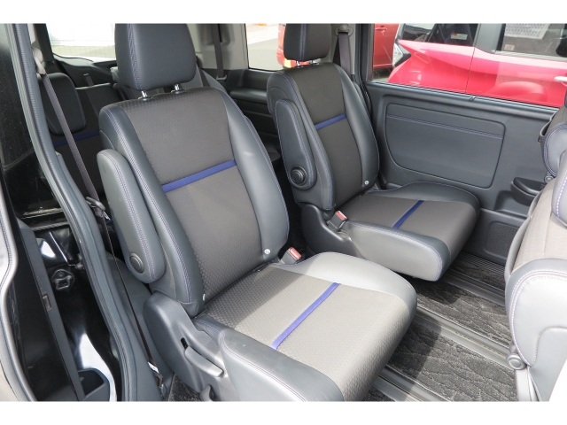 セカンドシートもとってもきれい