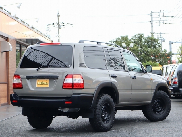 �P�U�C���`�X�`�[���z�C�[�����g�[���[�I�[�v���J���g���[�l�s�^�C��