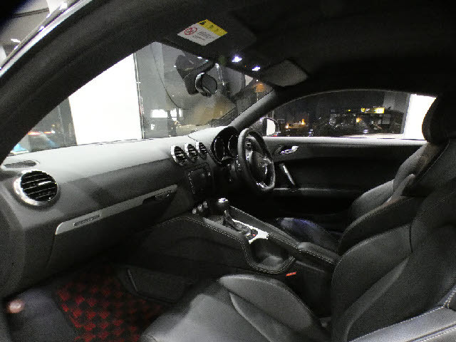 ���[�ԑO�͂�������Ƃ����������s���A�L�^��𔭍s�v���܂��B�S�Ԗ����Q�N�ۏ؂����t���v���Ă���܂��I�I���I�C���������S�J�����ɂR�N�ԁA���������T�[�r�X�����{���Ă���܂��I