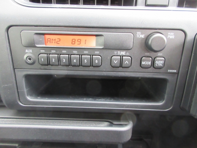 �I�[�f�B�I��AM�EFM���W�I�EAUX���g���܂���