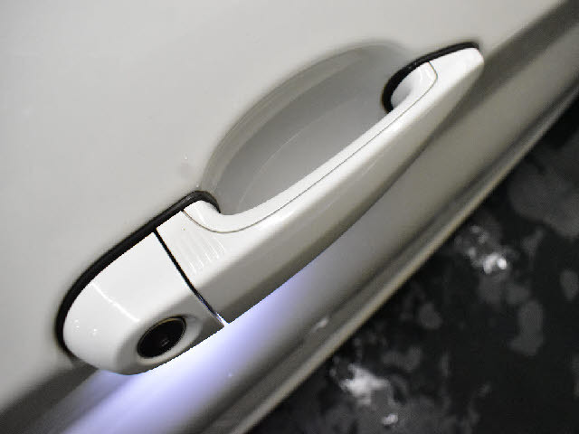 ���X�Ȃ�ł͂̔[�ԑO���������{�I��p�e�X�^�[�������I���o��ɂ��܂��Ă͂��C�y�ɂ��⍇���������B�[�Ԍ�̎Ԍ��E�_���E����E�h���X�A�b�v�Ȃǂ����Ђ��q�l���ʉ��i�ɂĂ��ē������Ē����܂��B������Ԋ����I