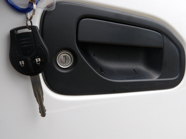 �I���b�N�X�t�|����������X�ւ̂��₢���킹�́A�s�d�k�F�O�Q�V�|�R�W�W�|�W�R�R�U�܂ł��C�y�ɂǂ����I�i�c�Ǝ��ԁF10���`�P�X���@���j��x�j