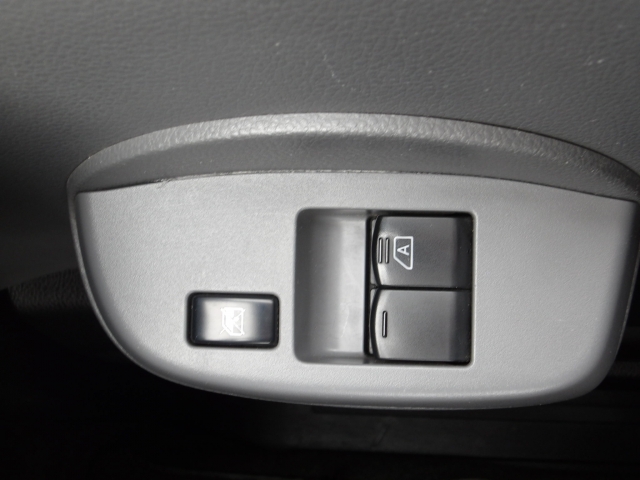 �I���b�N�X�t�|����������X�ւ̂��₢���킹�́A�s�d�k�F�O�Q�V�|�R�W�W�|�W�R�R�U�܂ł��C�y�ɂǂ����I�i�c�Ǝ��ԁF10���`�P�X���@���j��x�j