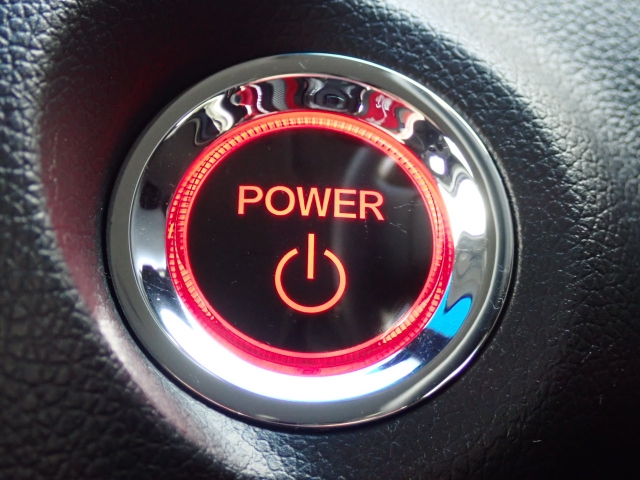 �v�b�V���X�^�[�g�ŃG���W���n����