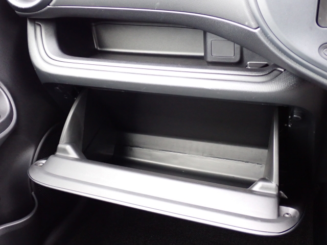 ���[�����Ղ�O���[�u�{�b�N�X�B